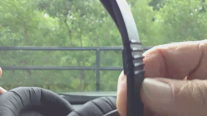 German Maestro GMP-160 Budget Stereo Headphone review by Dale
